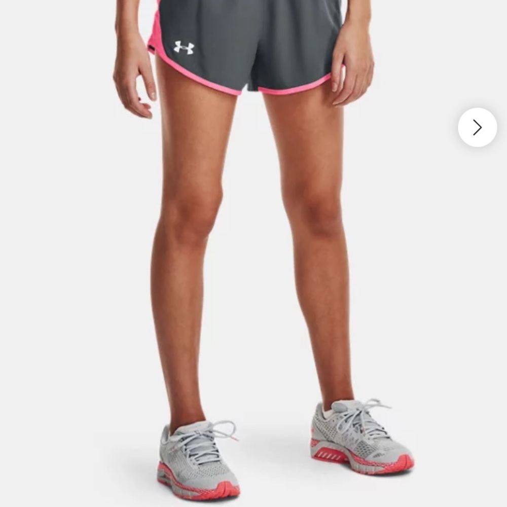 Women’s UA fly-by 2.0 shorts